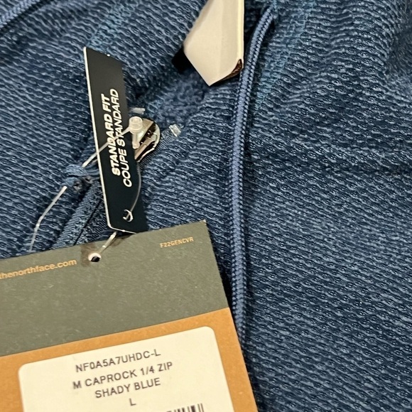 NWT Men’s Large North Face 1/4 Zip Caprock Soft Navy Woven Knit Sweater - Picture 10 of 11